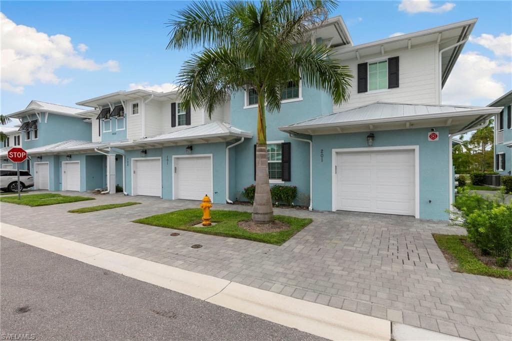 26310 Coco Cay CIR 201-2