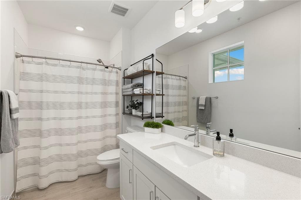 26310 Coco Cay CIR 201-21
