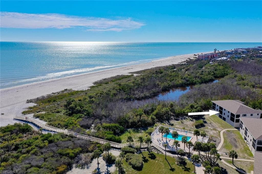 1919 Olde Middle Gulf DR 502-3