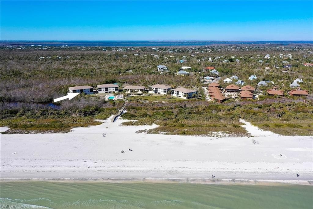 1919 Olde Middle Gulf DR 502-5