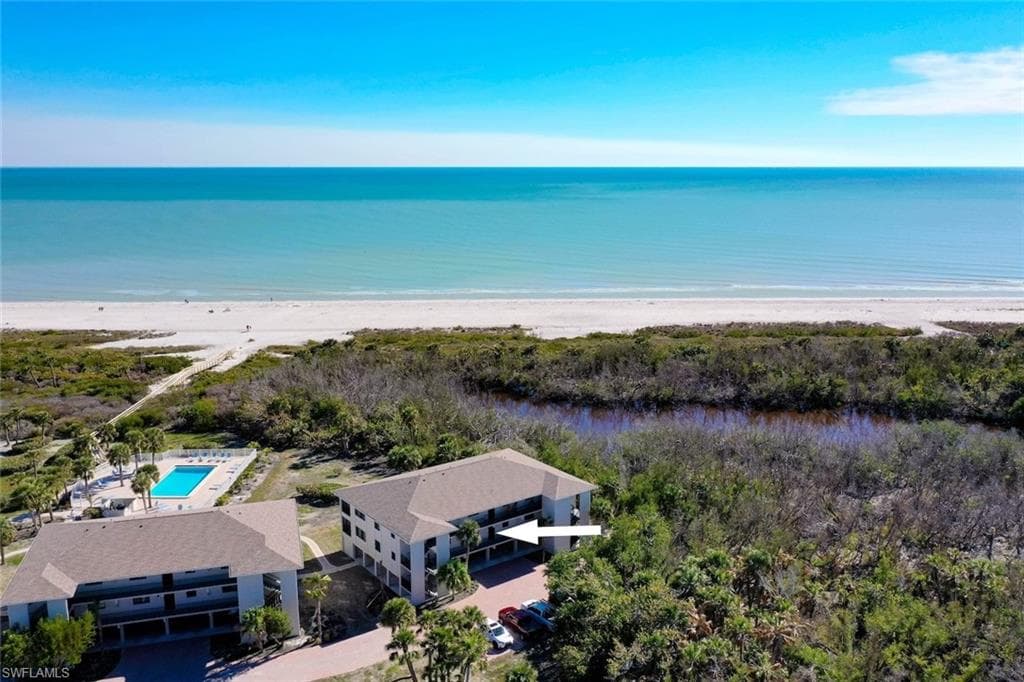 1919 Olde Middle Gulf DR 502-33