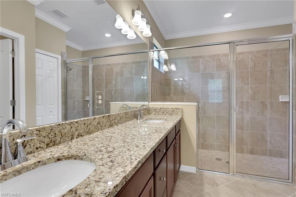 9469 Foxglove LN-17