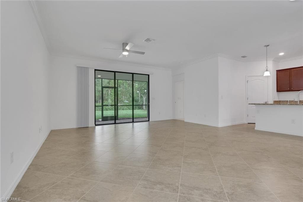 9469 Foxglove LN-12
