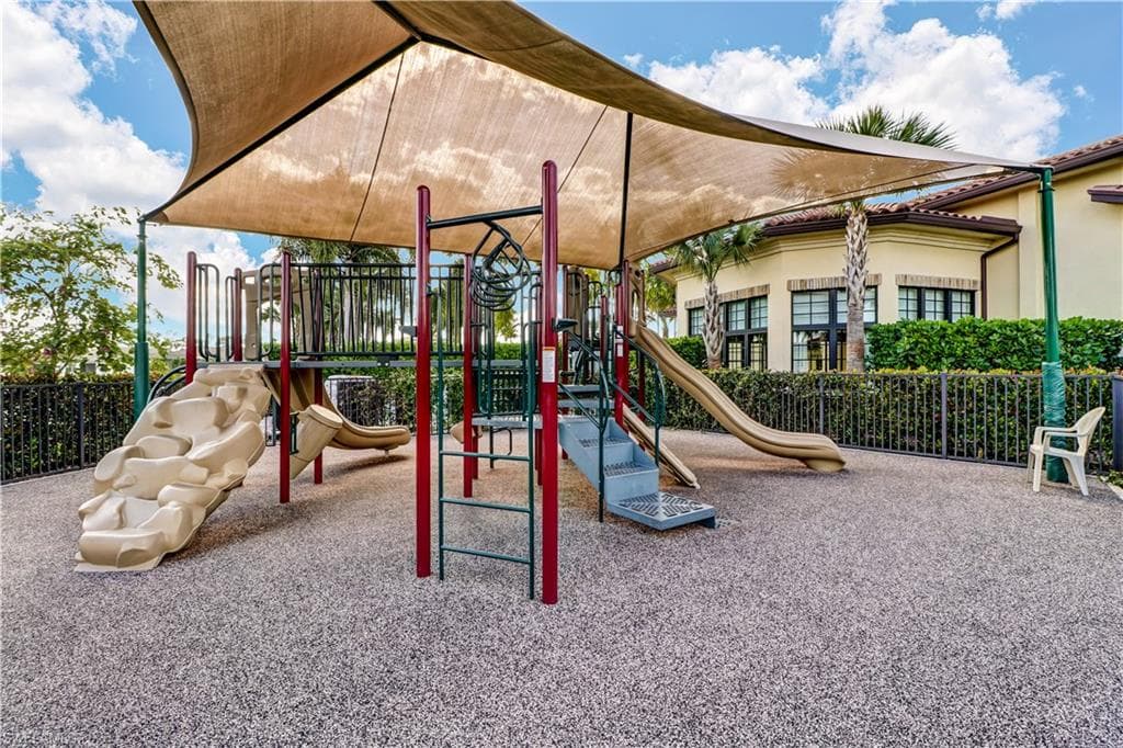 9469 Foxglove LN-38