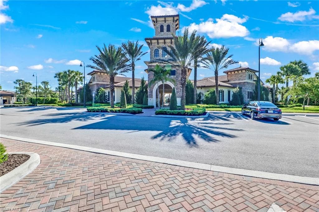 9469 Foxglove LN-41