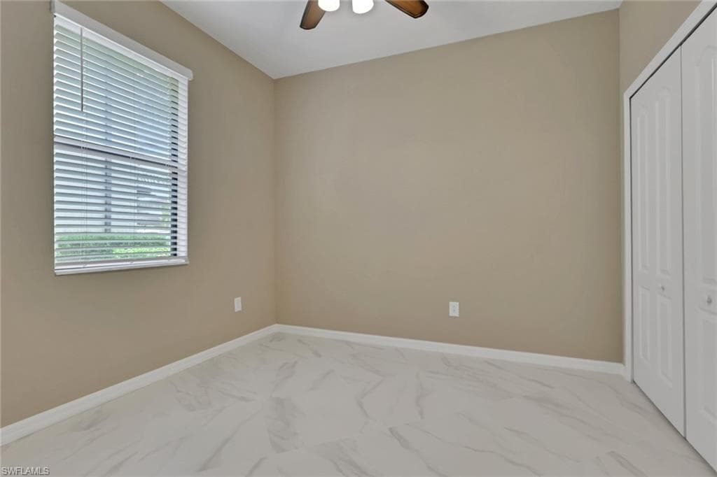 9469 Foxglove LN-19