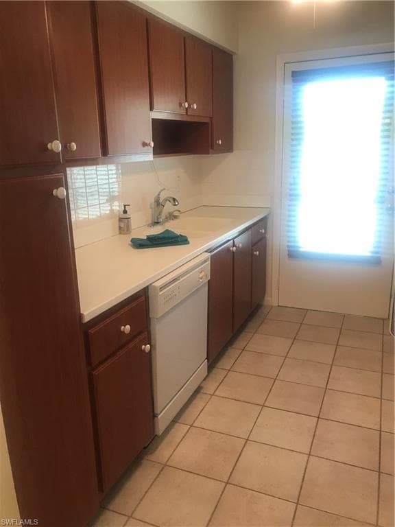 216 Banyan BLVD 216-11