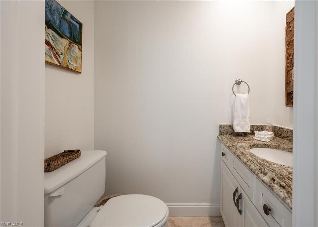 1080 6th ST S-17