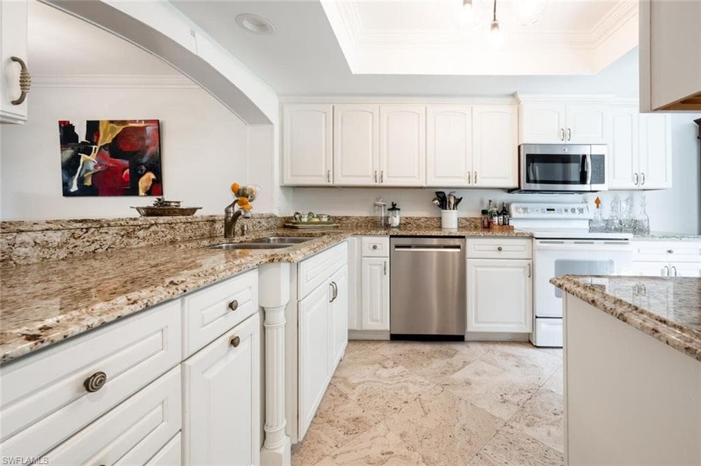 1080 6th ST S-14