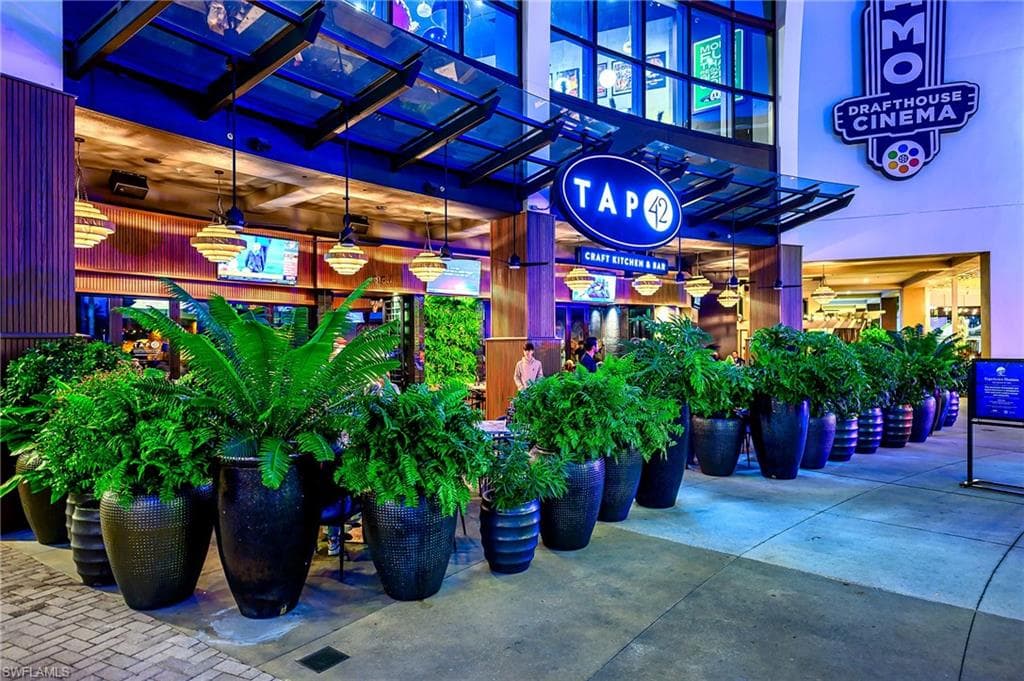 613 BEACHWALK CIR J-33