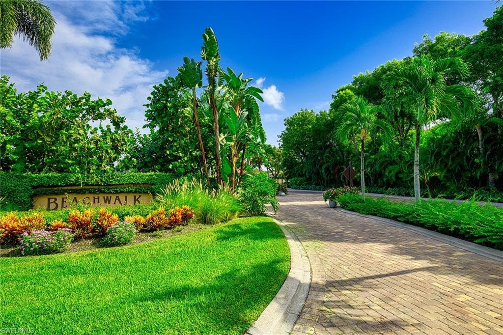 613 BEACHWALK CIR J-31