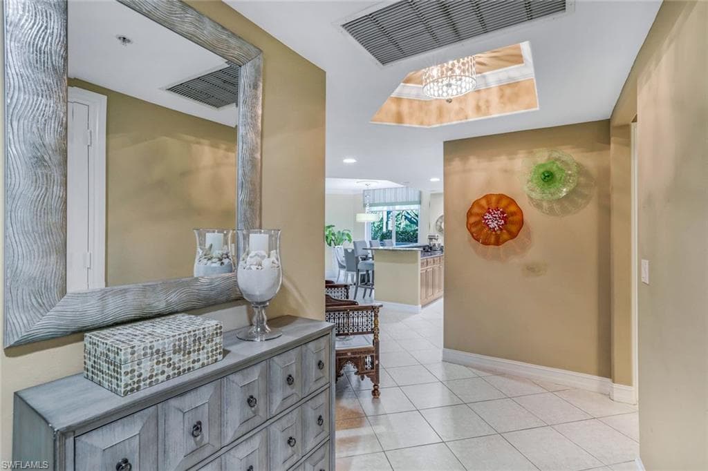 2728 Tiburon BLVD E 105-2