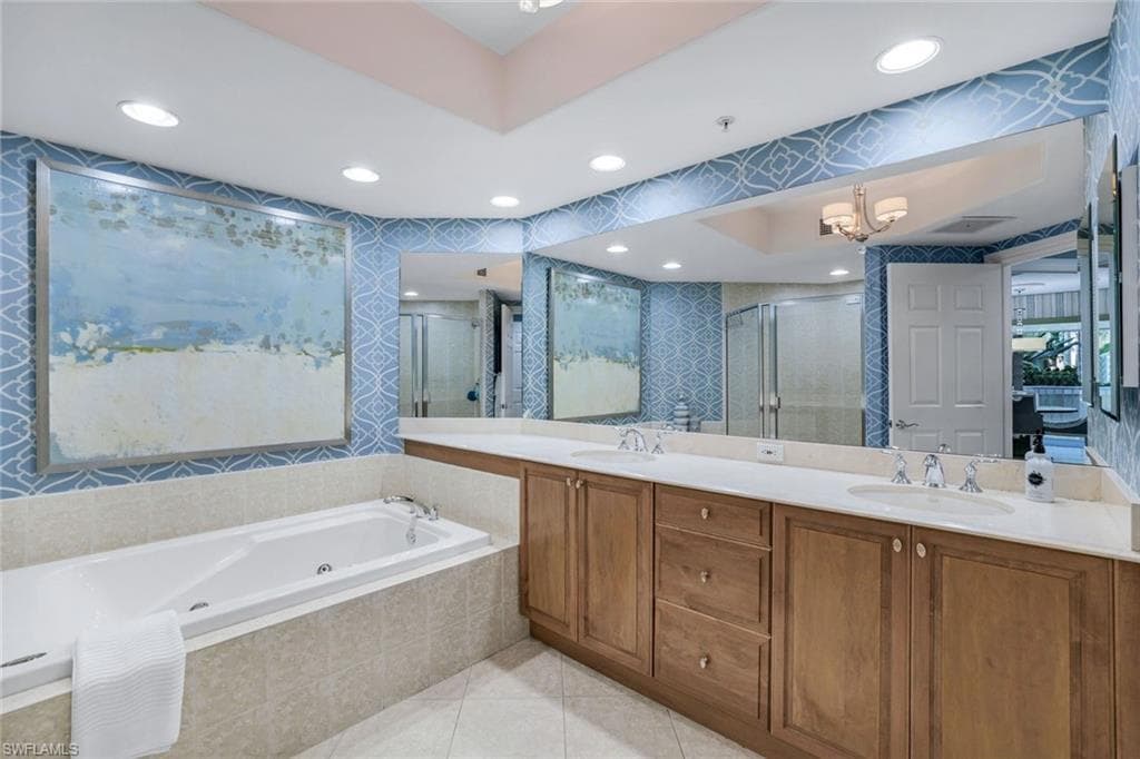2728 Tiburon BLVD E 105-11