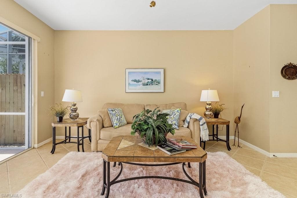 8381 Village Edge CIR 3-7