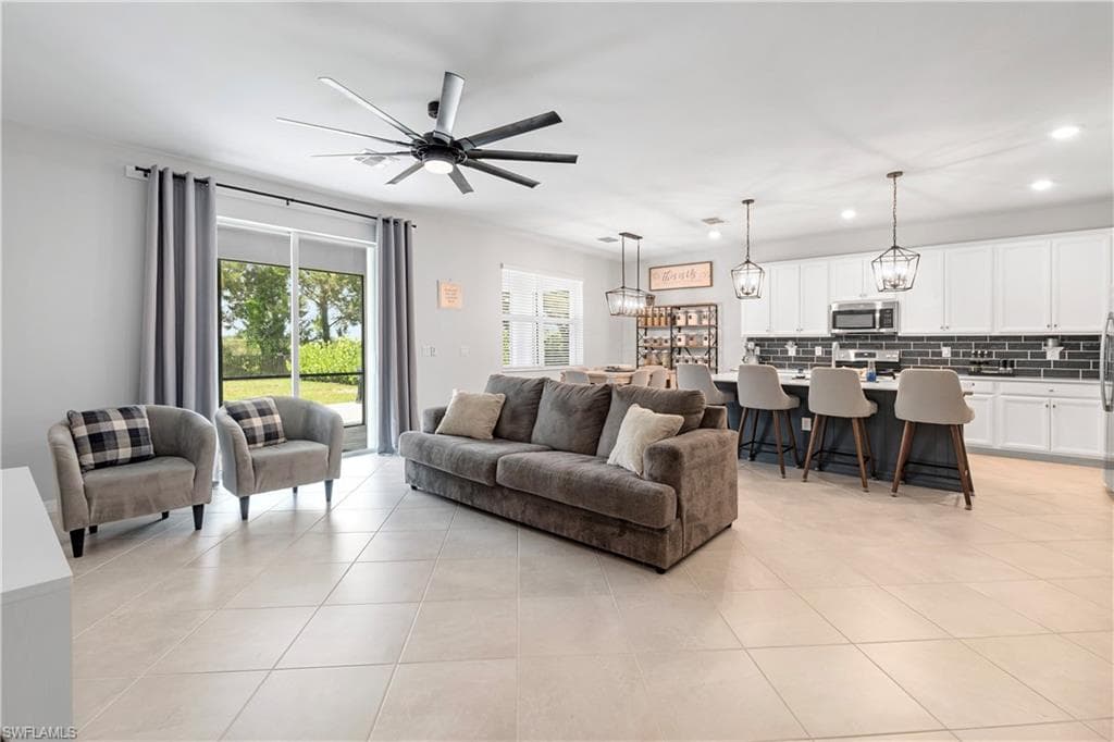 2639 Scarlet WAY-13