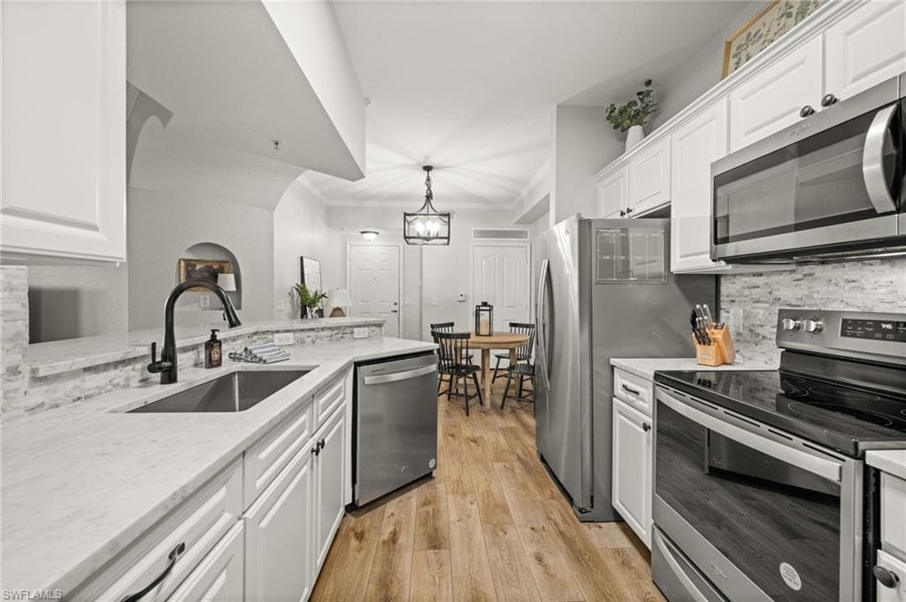 12930 Positano CIR 307-3