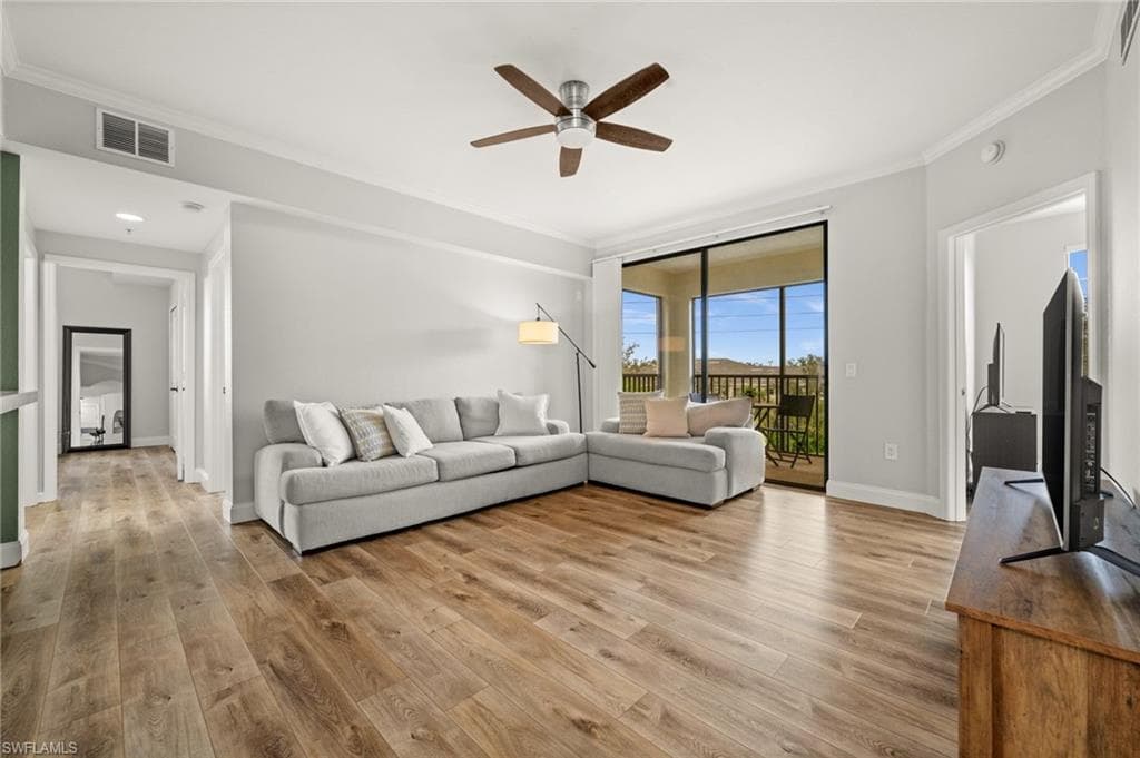 12930 Positano CIR 307-5