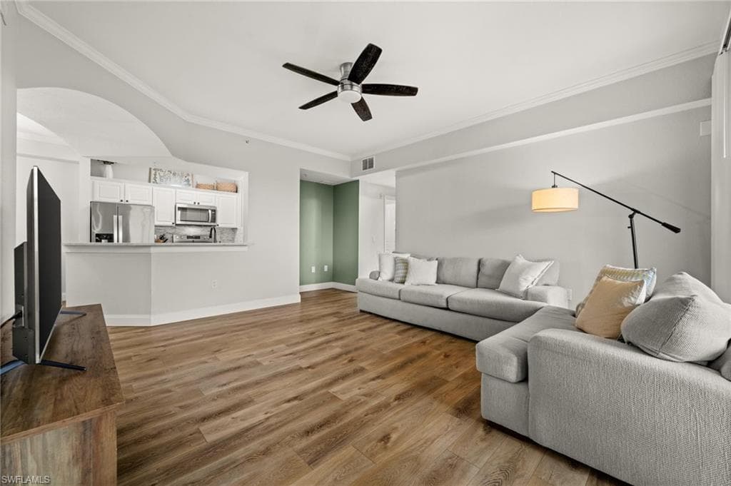 12930 Positano CIR 307-8