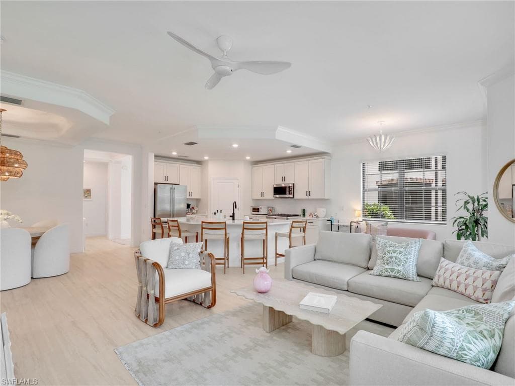 16356 Viansa WAY 101-16