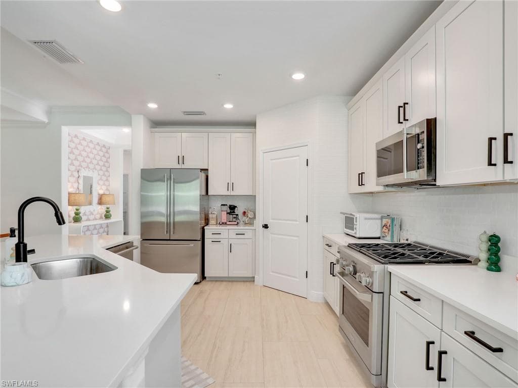 16356 Viansa WAY 101-20