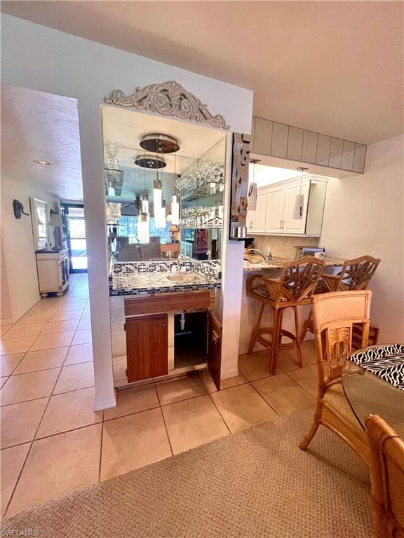 4240 Chantelle DR B103-19