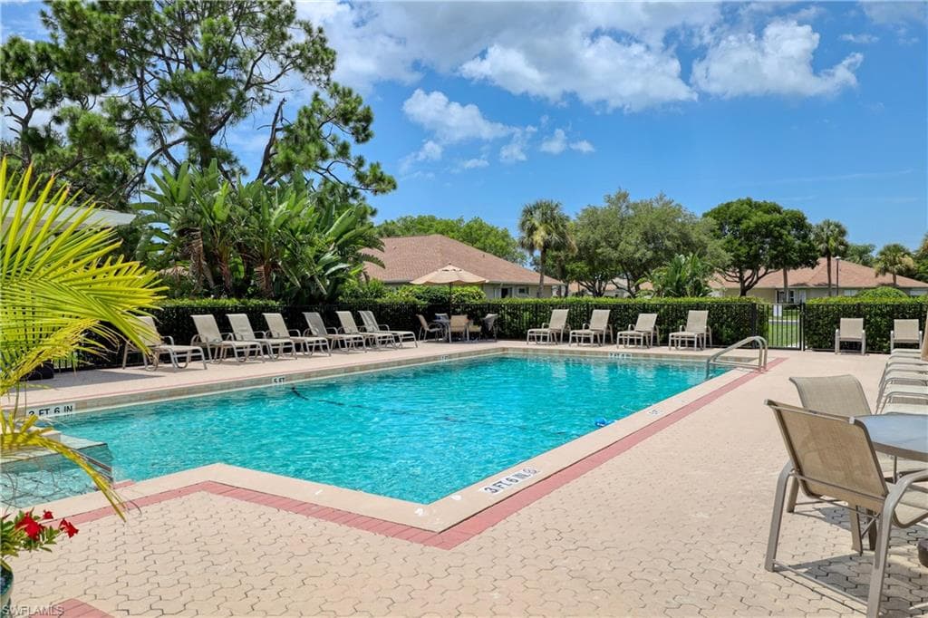 22589 Island Lakes DR-45