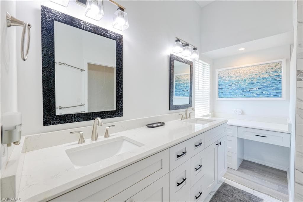 22589 Island Lakes DR-19