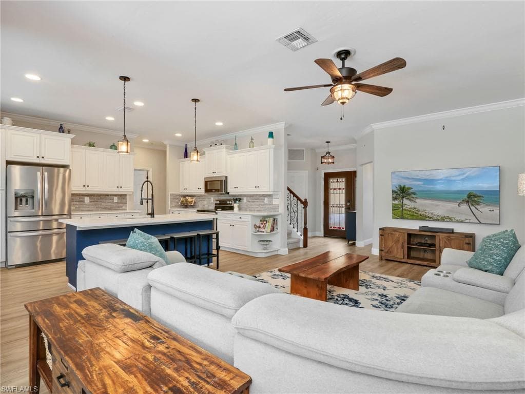 25251 Bay Cedar DR-12