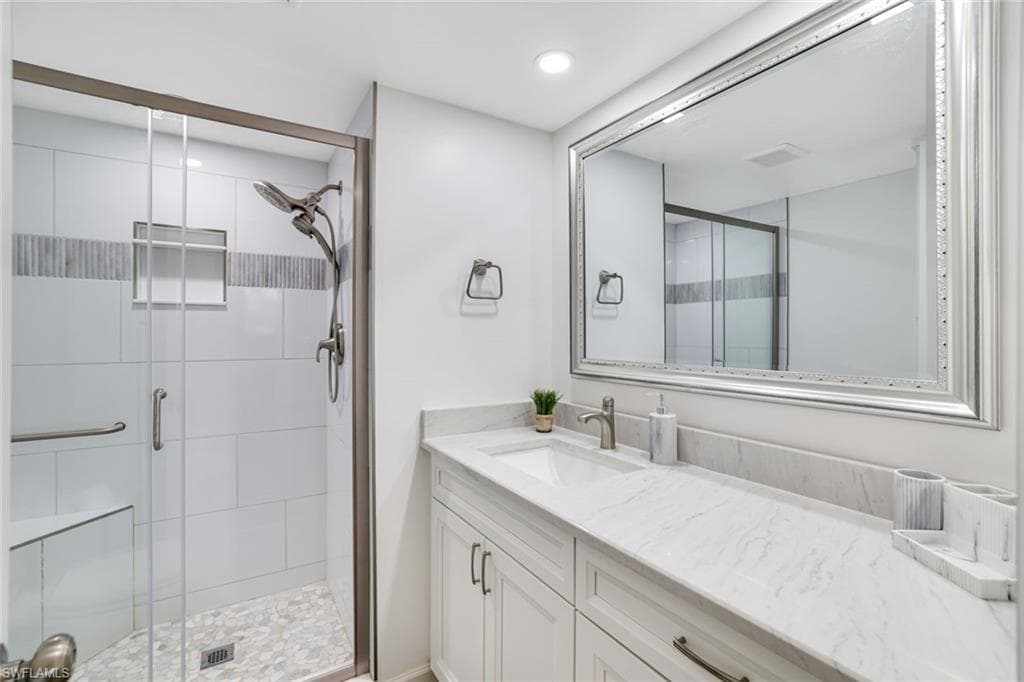 200 Forest Lakes BLVD 204-13