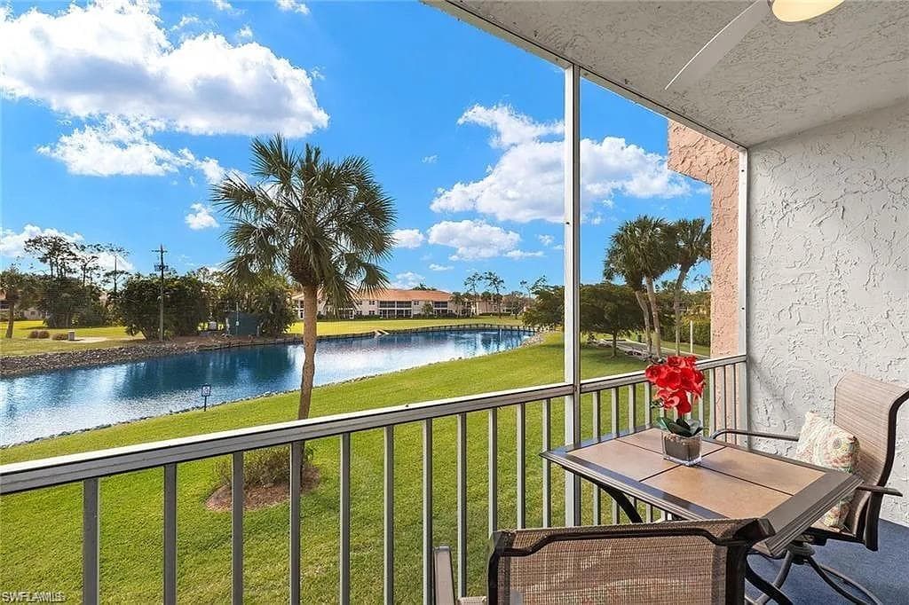 200 Forest Lakes BLVD 204-20