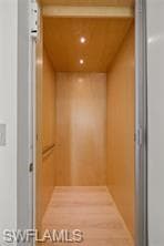 121 Hibiscus DR-7
