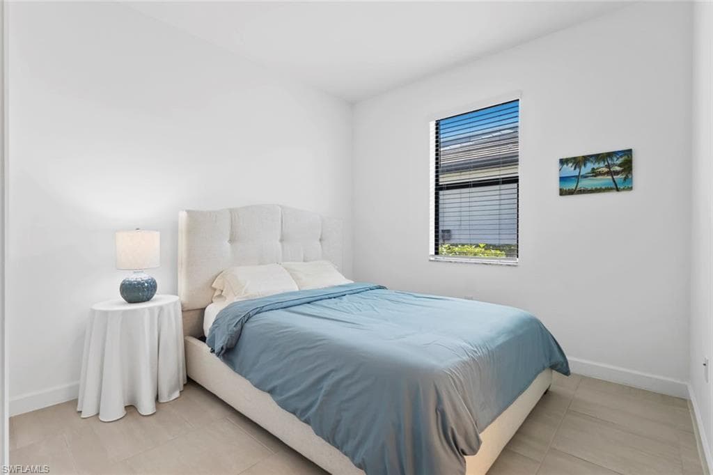 18351 Ridgeline DR-17