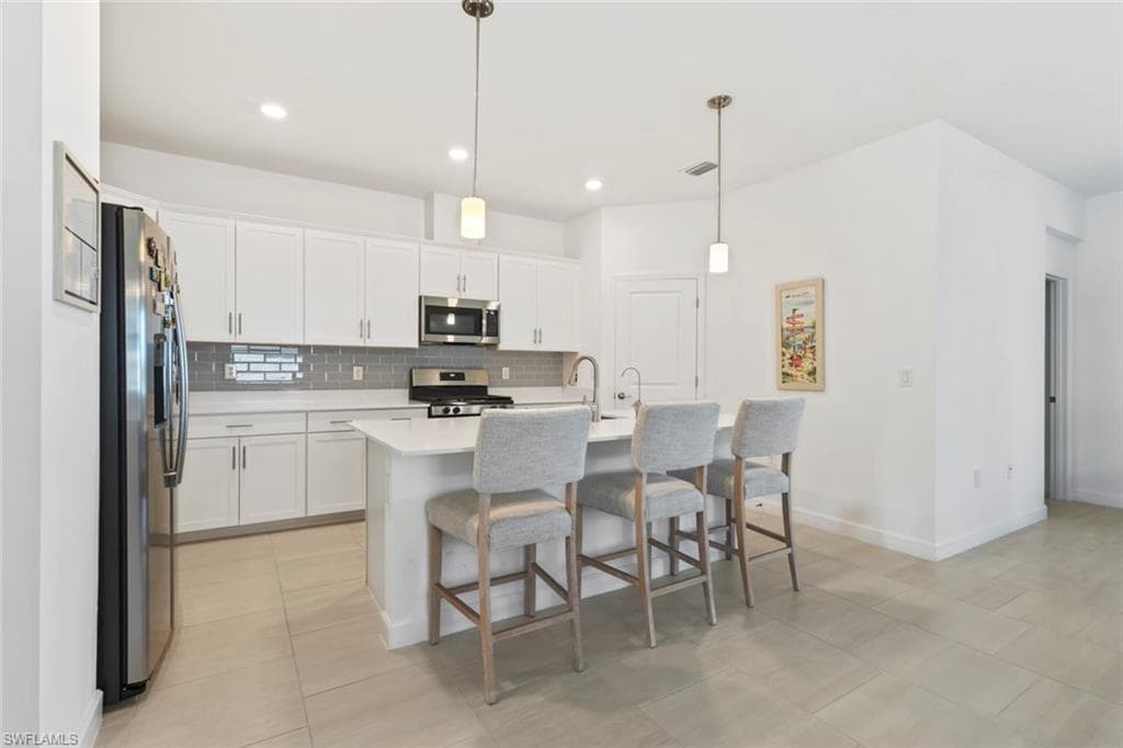 18351 Ridgeline DR-9