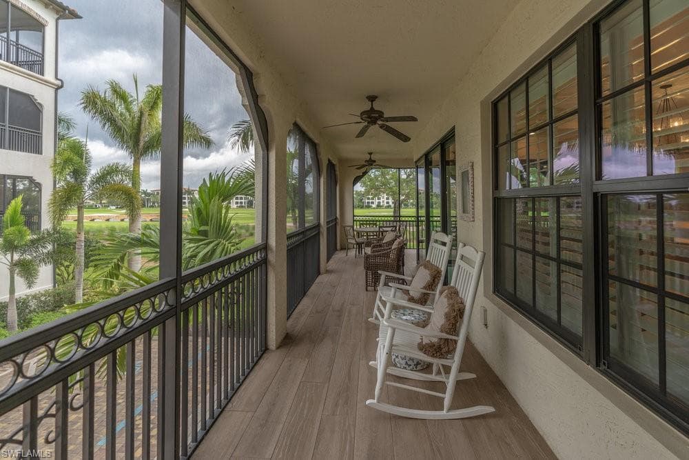 16375 Viansa WAY 102-28