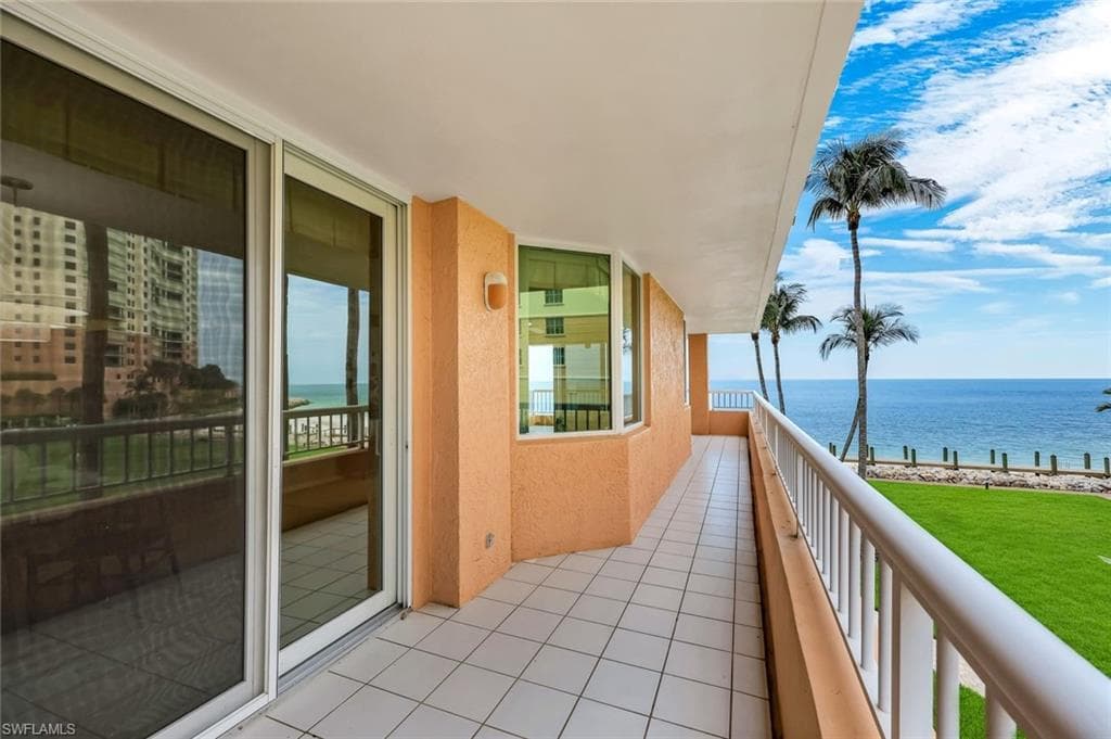 990 Cape Marco DR 208-23