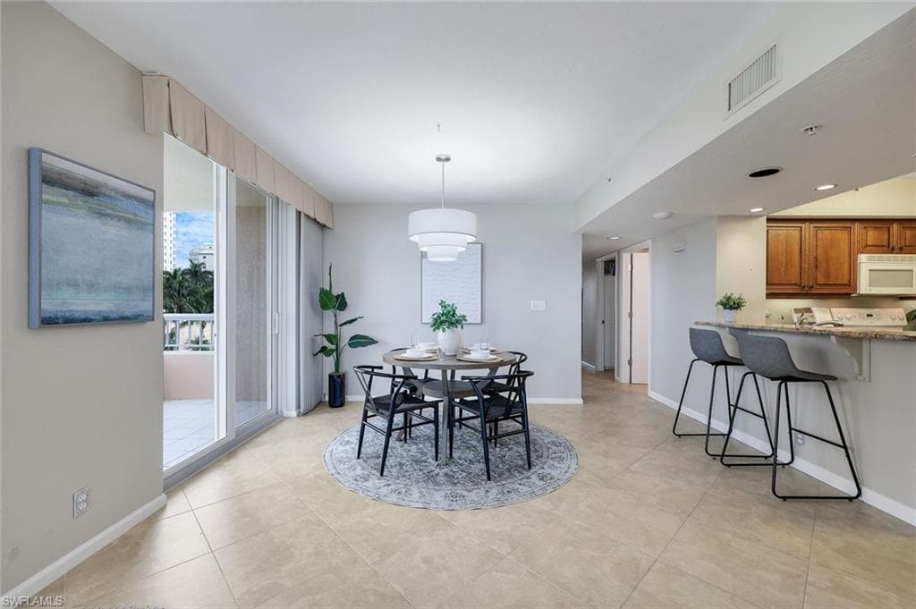 990 Cape Marco DR 208-8