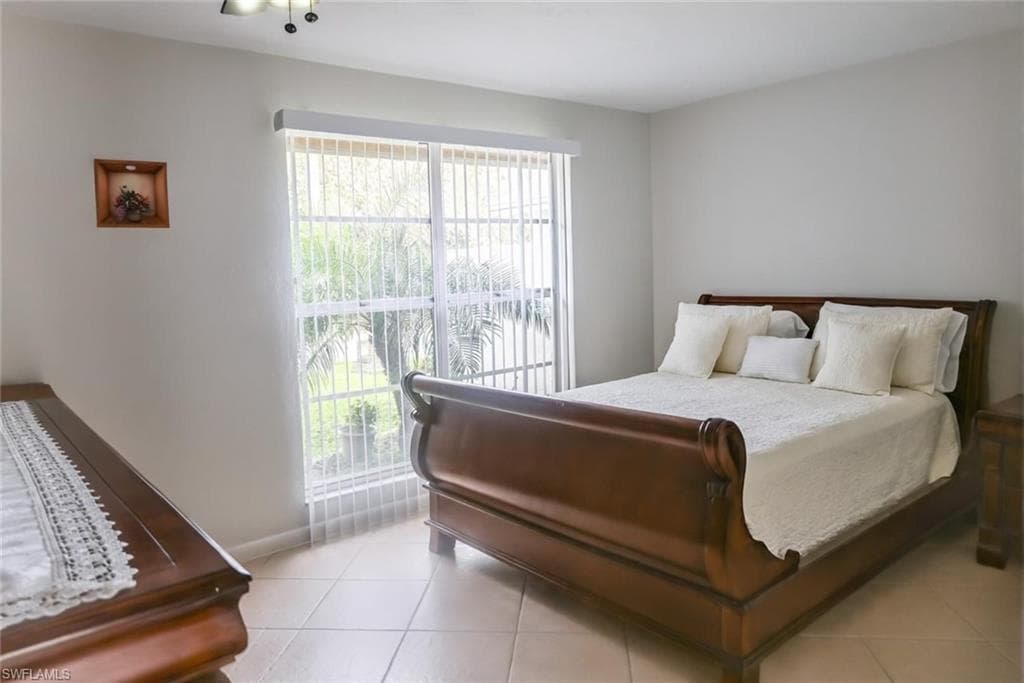 18450 Orangecrest CT-8
