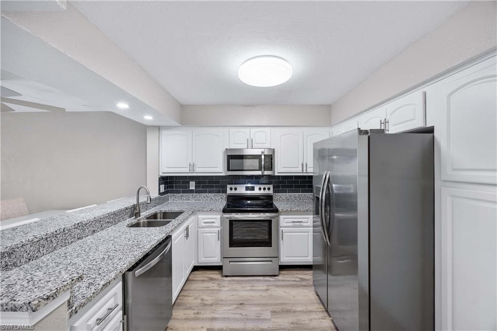 228 Fox Glen DR 3310-6