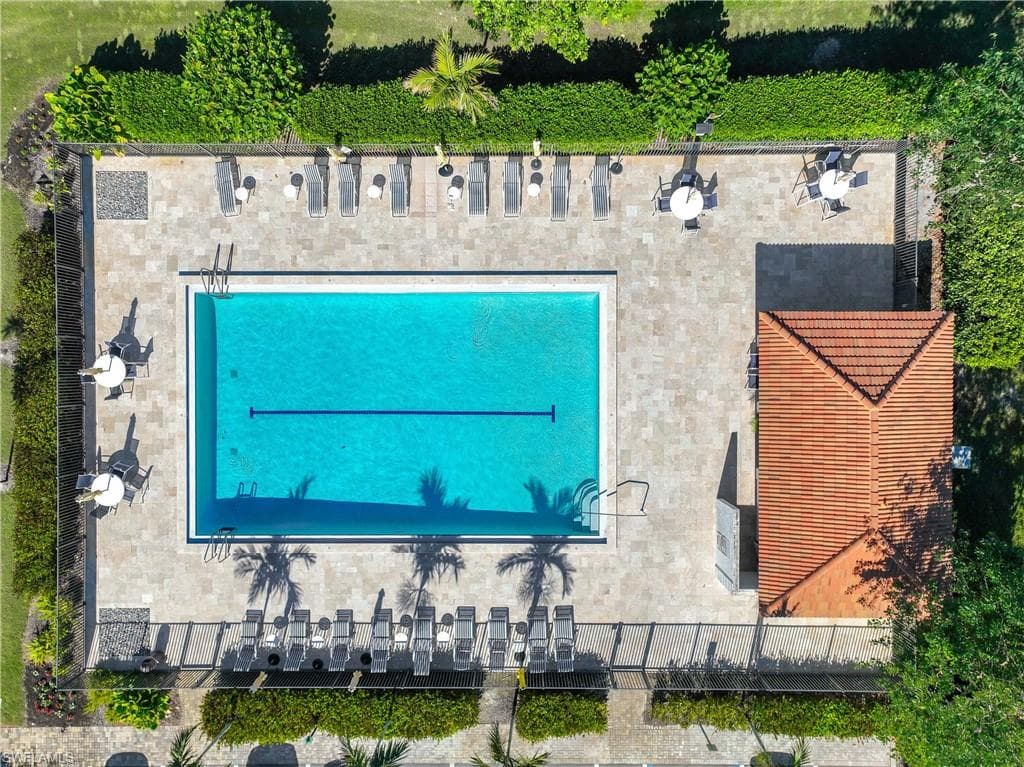 228 Fox Glen DR 3310-32