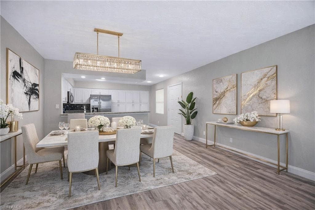 228 Fox Glen DR 3310-1