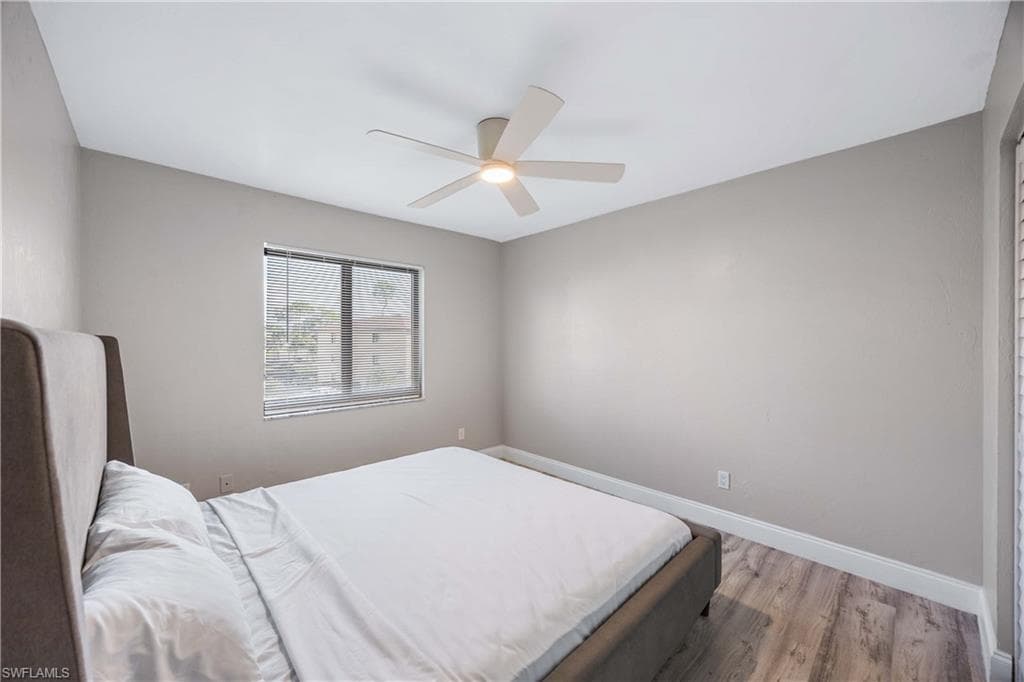 228 Fox Glen DR 3310-20