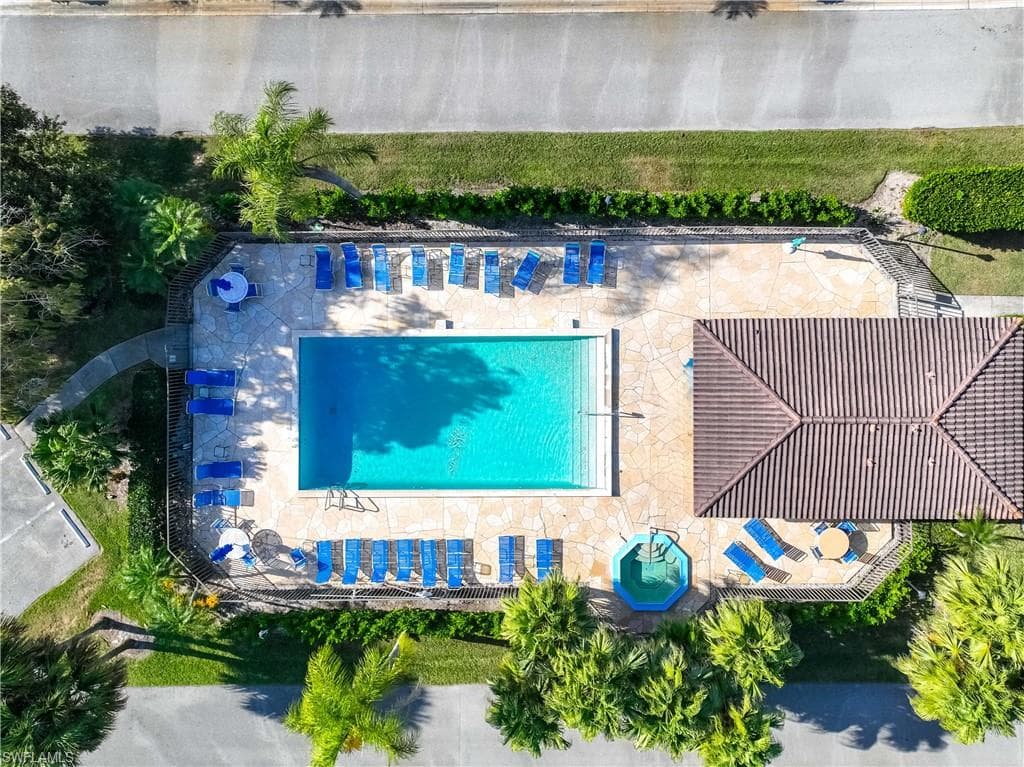 228 Fox Glen DR 3310-31