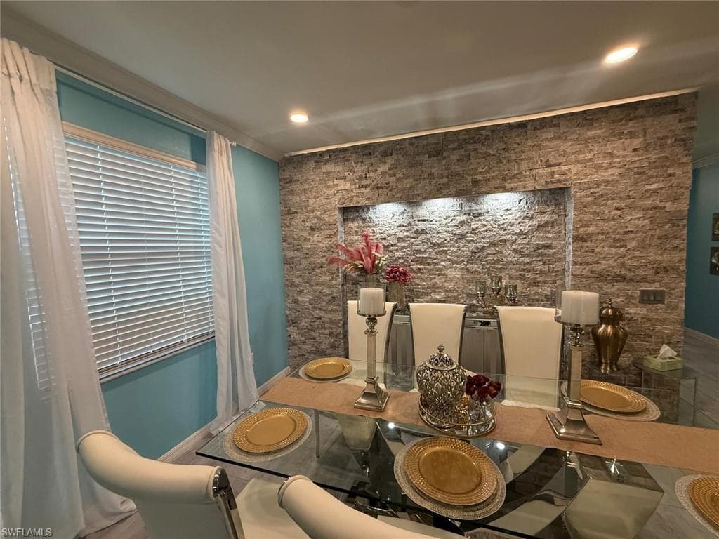 12963 Pemberton WAY-18