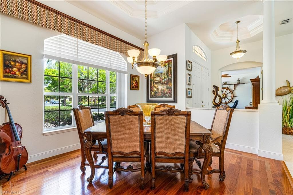 9836 Los Altos CT-17