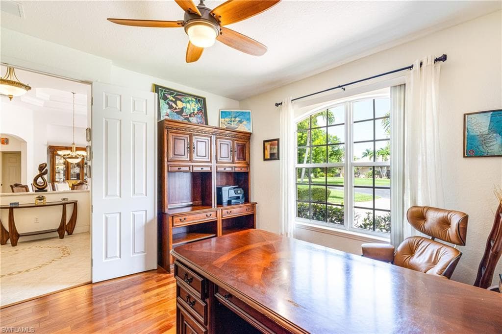 9836 Los Altos CT-15