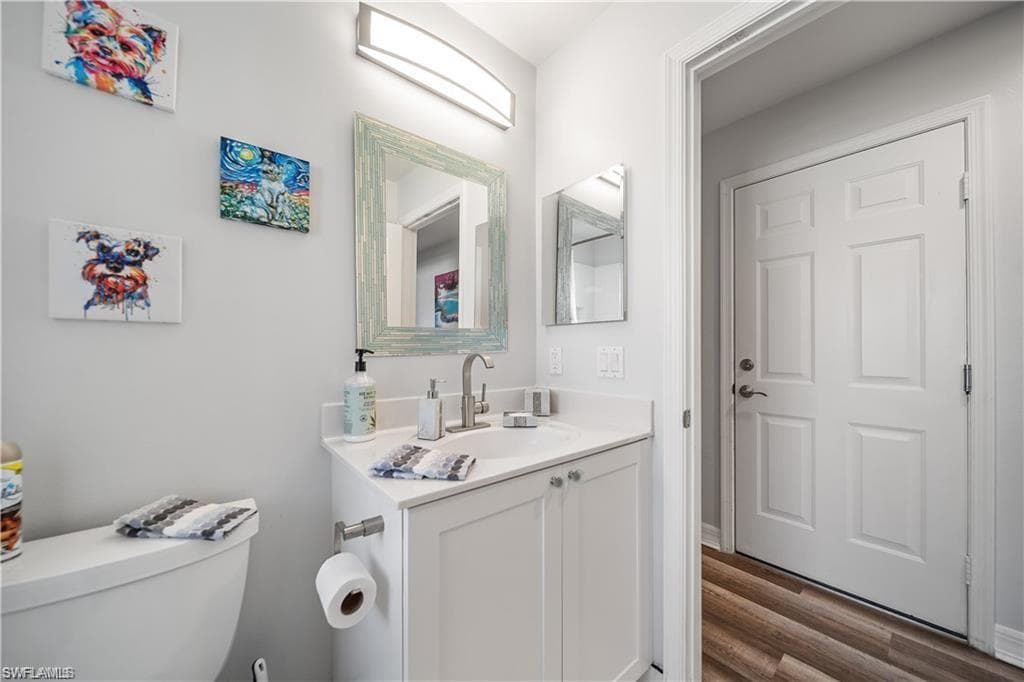 1638 Triangle Palm TER-14