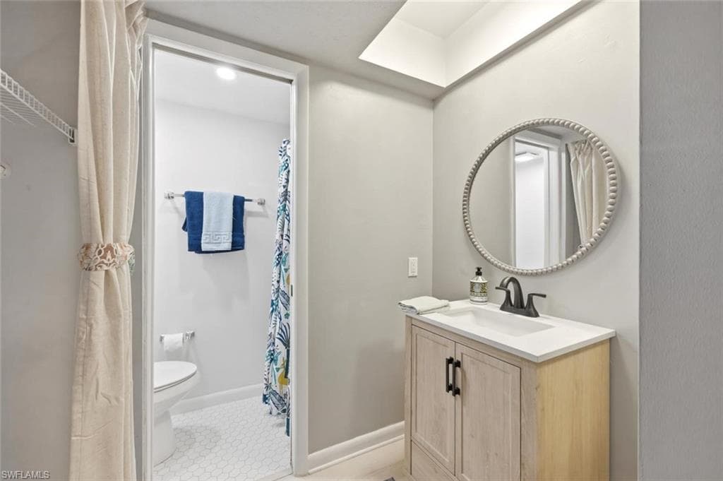 16001 Amberwood Lake CT 1-13