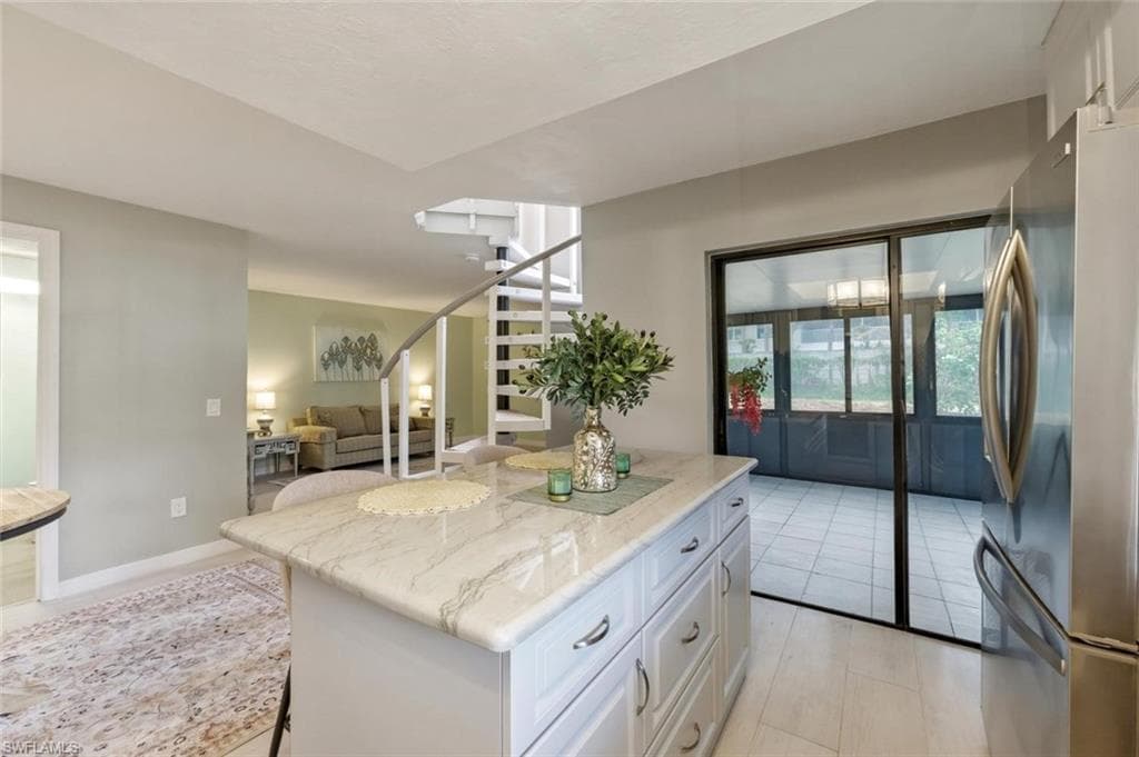 16001 Amberwood Lake CT 1-1