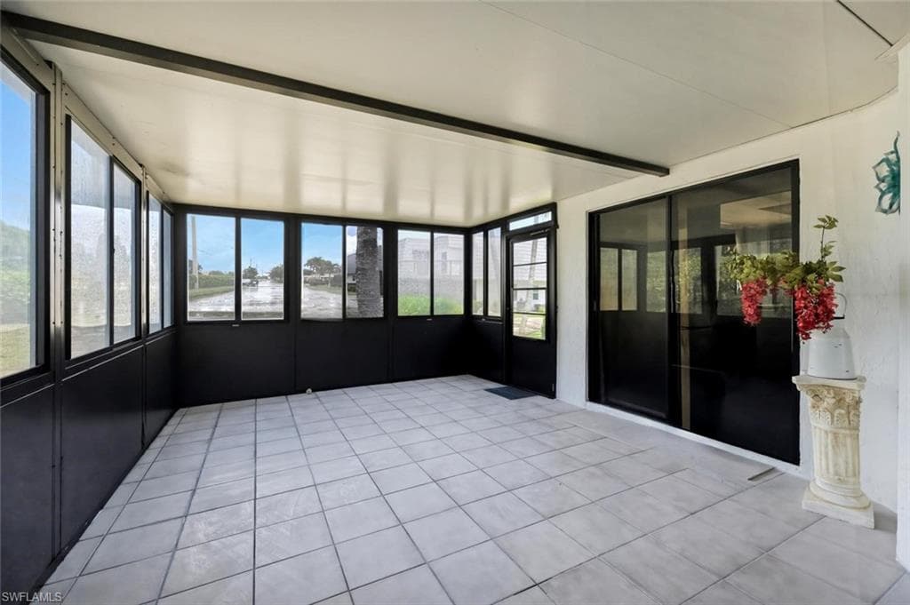 16001 Amberwood Lake CT 1-20