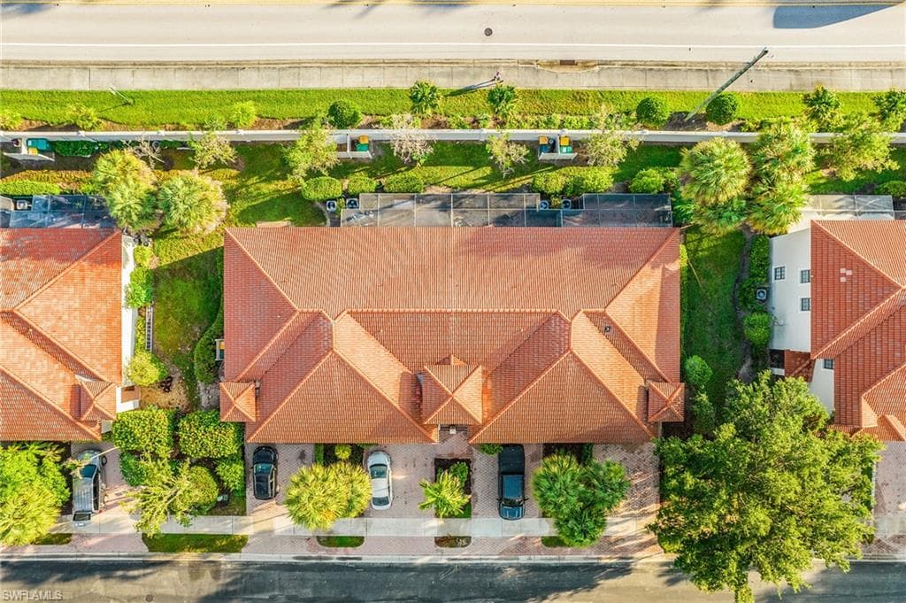 7542 Bristol CIR-23